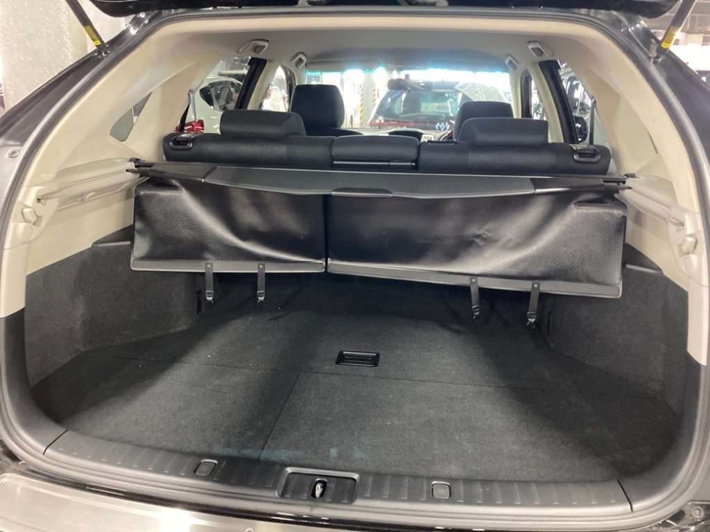 2011 Toyota Harrier